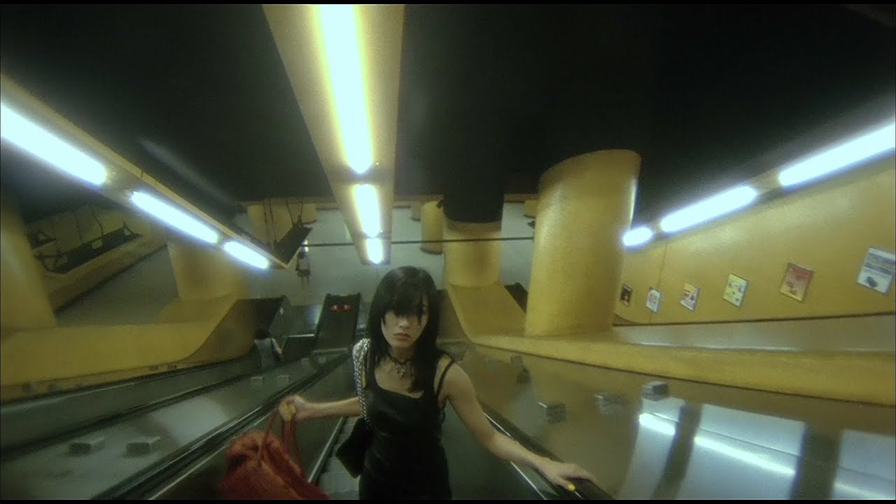 Opening Scene of film FALLEN ANGELS (1995) Wong Kar-wai - YouTube